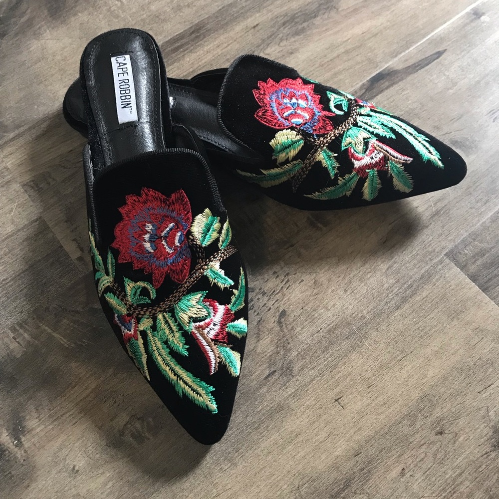 Cape Robbin Embroidered Mules